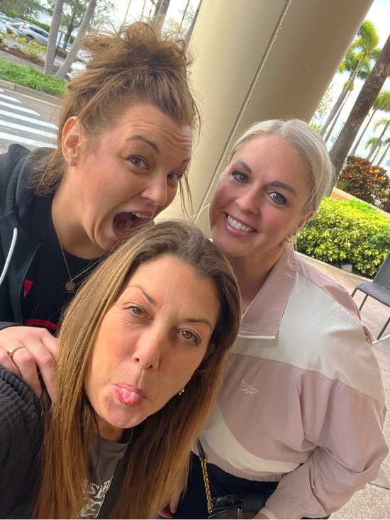 💕 SHELBY IS LIVE COME JOIN SHARE SHOW!! 💕 - Picture 12 of 15